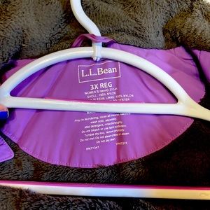 Selling my LLBEAN ski jacket too large for me , very warm!!